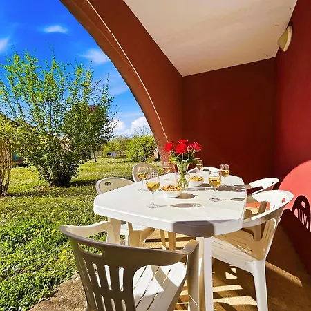 Lejlighed Avec Terrasse, Piscine Et Ping-pong *