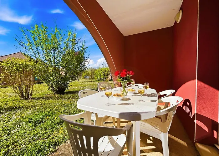 Appartement Avec Terrasse, Piscine Et Ping-pong *