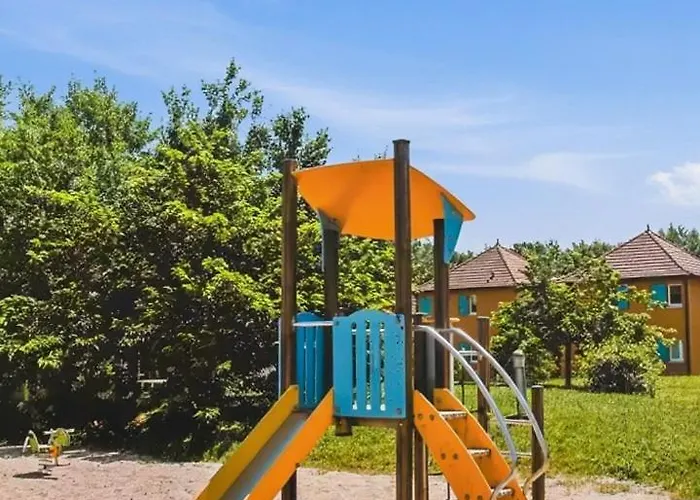 Avec Terrasse, Piscine Et Ping-pong * Prayssac