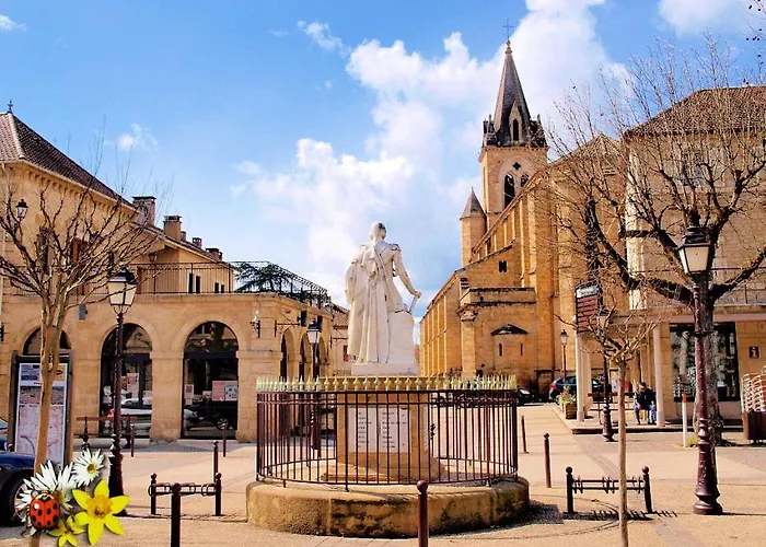 Avec Terrasse, Piscine Et Ping-pong Appartement *
